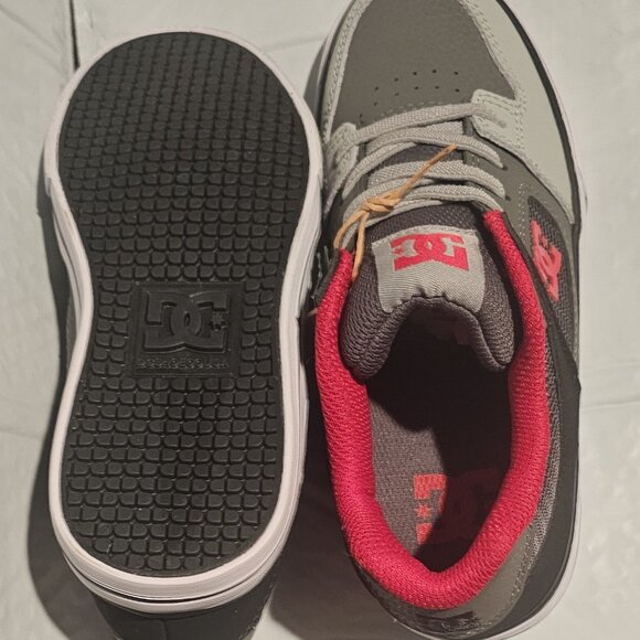 DC Pure Low EV Skate Shoe - Big Kid - Slip Ons Size 2 - Picture 3 of 6